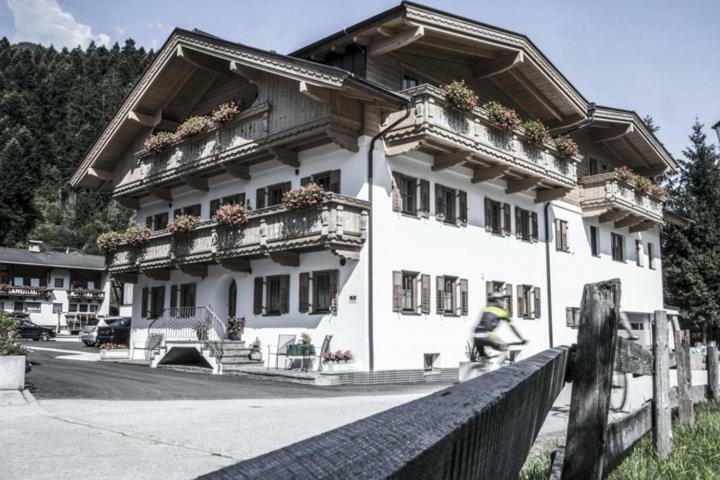 Apart Soellbacherhof Fügen Exterior foto